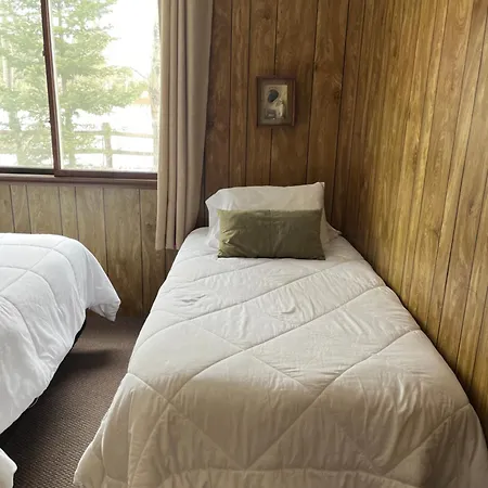 Sleeping Bear Riverside Cabins Honor Exterior photo